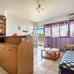 Vangelis Apartman *